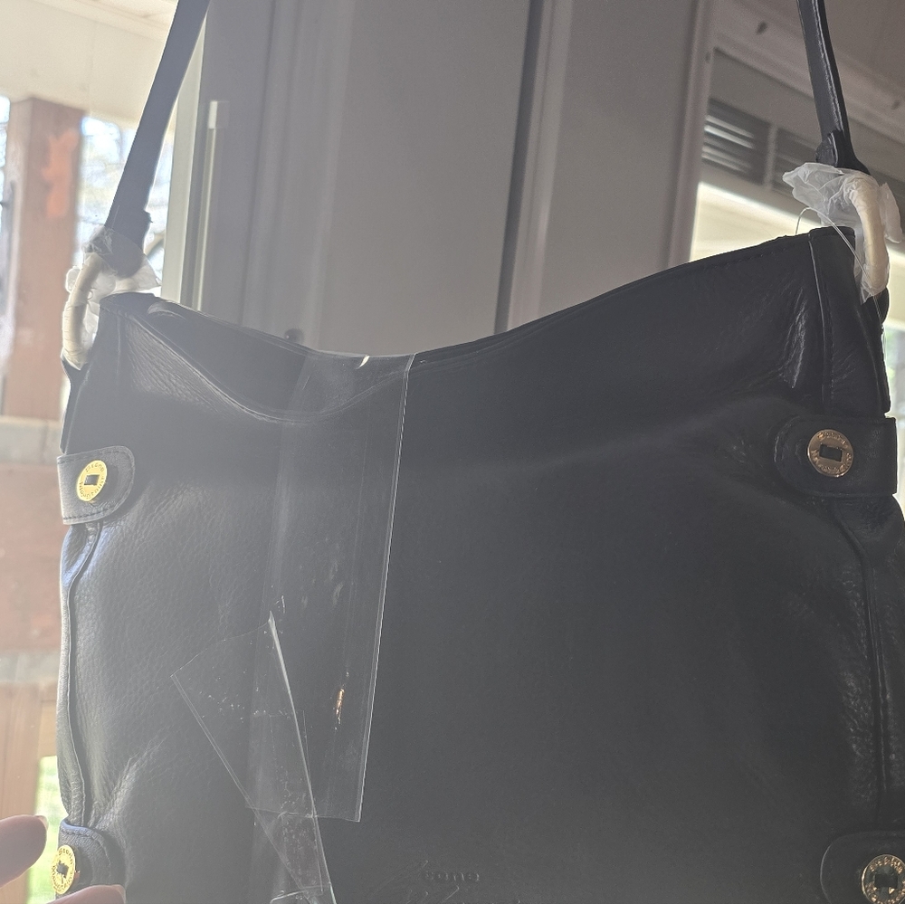 Stone Mountain Leather Purse